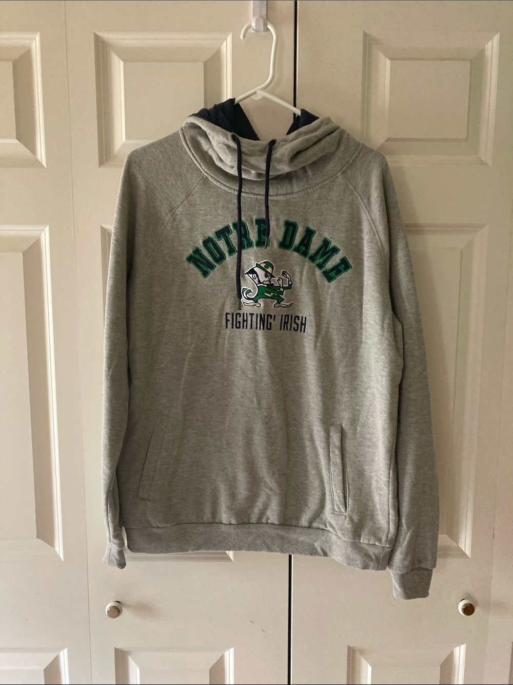 Notre Dame Fighting Irish Colosseum hooded women's XLsweatshirt gray green